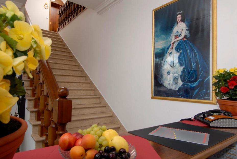 Hotel Koenigin Olga Ellwangen Buitenkant foto